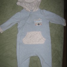 Комбинезончик на малыша р. 68