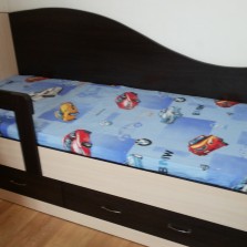 Продам кровать 