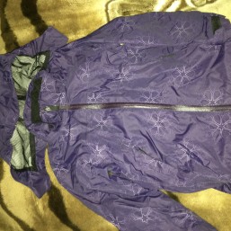 Куртки девочке