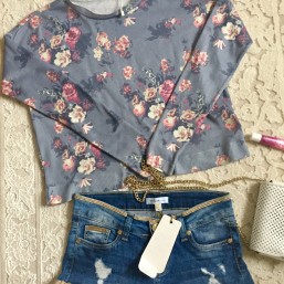 Свитера, кофты, пиджаки Christina, Zara, Waggon Paris