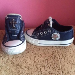 Продам срочно кеды на мальчика