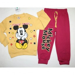 Новый костюм на девочку р. 110