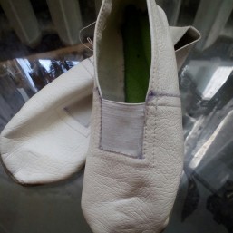 продам чешки 19размера