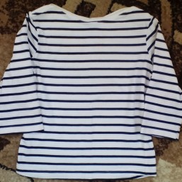 Стильная кофточка-футболка