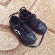 сороконожки,кроссовки,футбол 29 разм