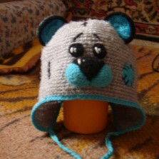 продаю зимнюю шапку