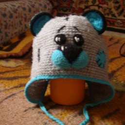 продаю зимнюю шапку