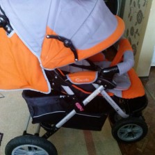 Продам прогулочную коляску Capella S-901