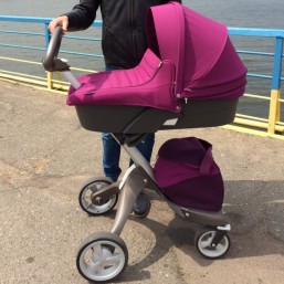 Коляска STOKKE XPLORY V4, полный комплект, на гарантии