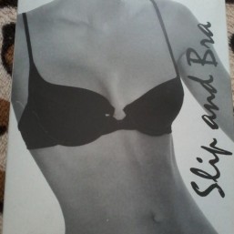 Бюстгальтер с уплотнённой чашкой Slip&Bra 