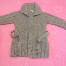 Кардиган на 5-6 лет в идеальном состоянии