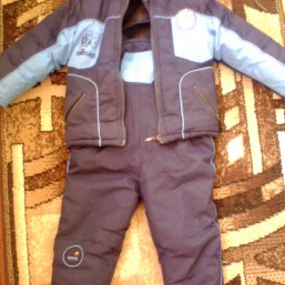 Демисезонный комбинезон 2- 4,5 года