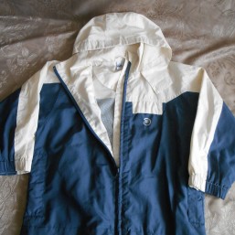 Куртка-ветровка для мальчика 