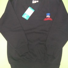 Продаю свитер для школьника 9-10 лет