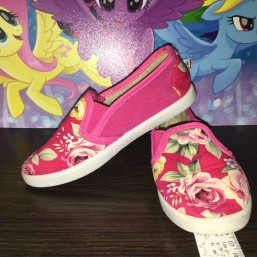 Кеды, кроссовки для девочки 4-5