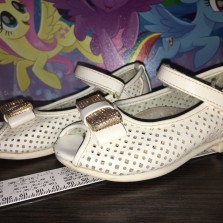 Летние туфли для девочки 6-7 лет