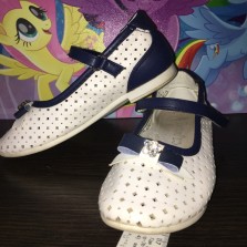 Летние туфли для девочки 6-7 лет