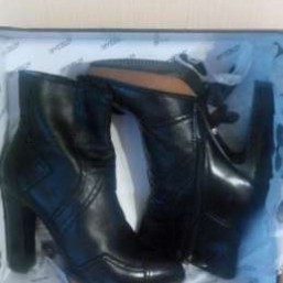 Кожаные ботильоны Attizzare, 37 размер