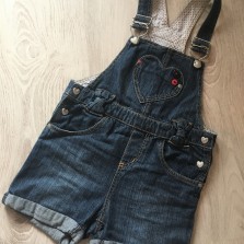 Джинсовый комбинезончик б/у на девочку 3-4 года