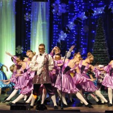 Пошив танцевальных и сценических костюмов