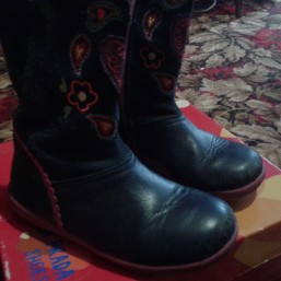 сапожки,кожа и замша с вышивкой