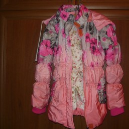 Пальто и куртки для девочки на рост до 130 см.