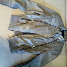 Куртка кожаная 