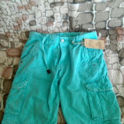 Продаю шорты мужские Collin's