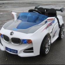 Електромобиль BMW на солнечной батареи М 0667