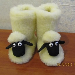 Теплые детские тапочки из овчины