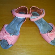 Босоножки летние