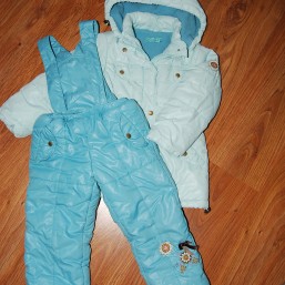 Зимний комбинезон COCCOBELLO для девочки на рост 104 см.