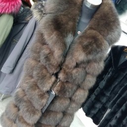 Жилетка песцовая