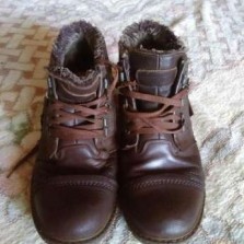 Ботинки зимние кожаные 41 р-р