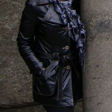 Демисезоная кожаная куртка 