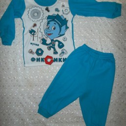 новая пижама на мальчика 1г