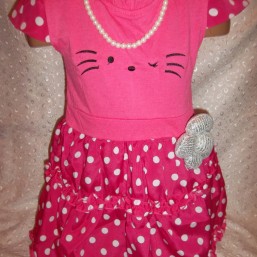 новое платье на двочку 98р