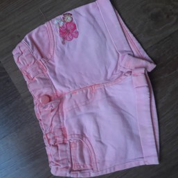  Шорты F&F на девочку 2-3 года.