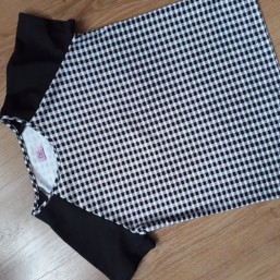 Футболка F&F на девочку 13-14 лет.