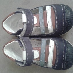 Босоножки туфли туфельки для мальчика 20 размер 13 см стелька