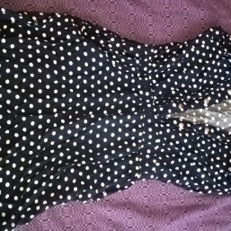 Красивое летнее платье в горошек