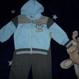 спортивный костюм