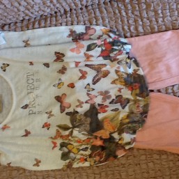 Капри и футболка для девочки