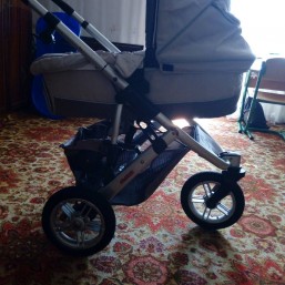 отличная коляска - недорого