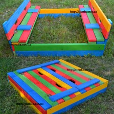 Детская песочница с крышкой цветная