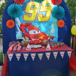 Кэнди бары на любую тематику!