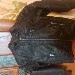 фирменная куртка осень -весна ,состояние новое.