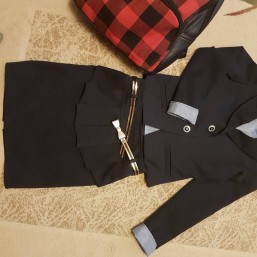 Школьный костюм т.-синий девочке, 140-146 см