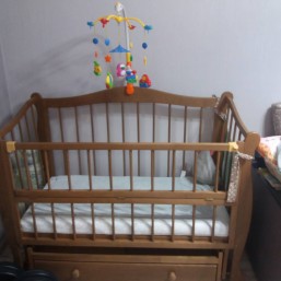 кроватка с матрасом натур дерево