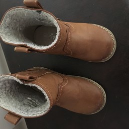 демисезонные сапожки на девочку